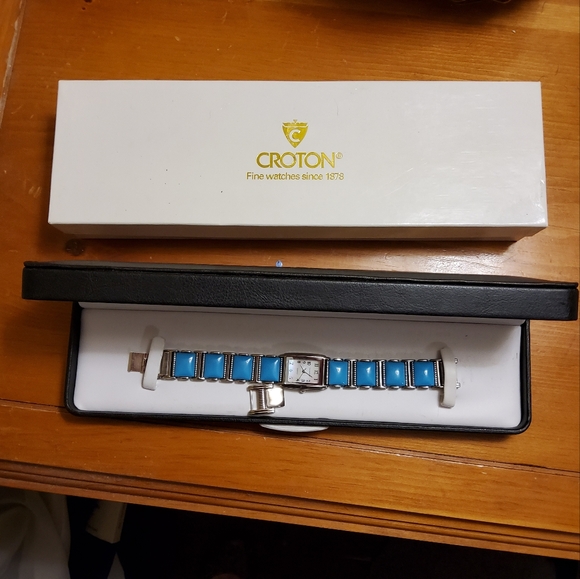 Vintage Croton Turquoise Watch - Picture 2 of 4